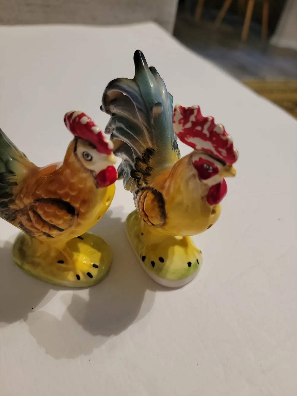 Vintage Set of Rooster and Hen Chicken Salt and Pepper Shakers Made In Japan